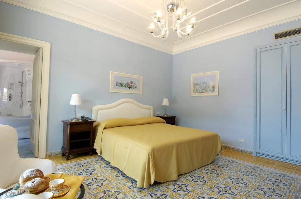 Villa Eliana Sorrento Luaran gambar